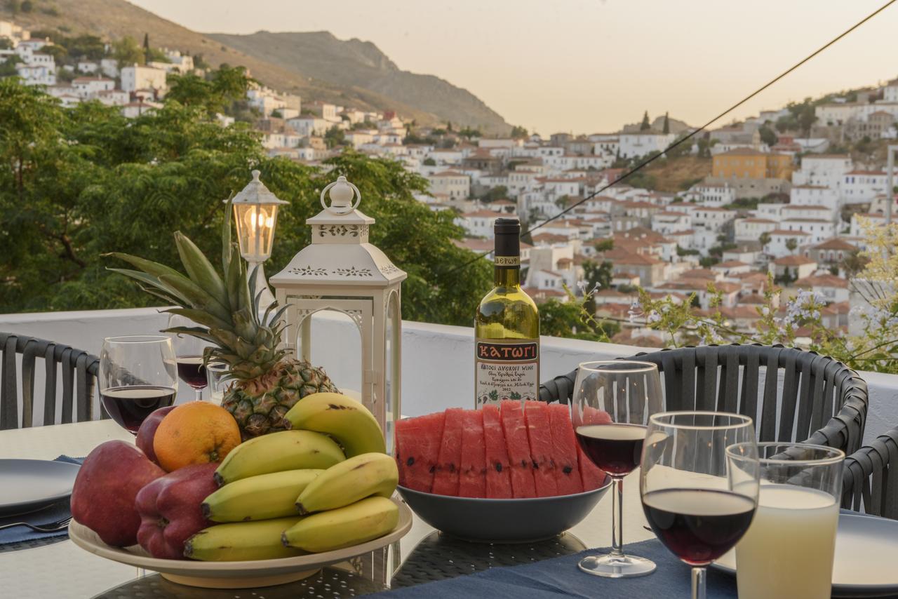 Casadelmare * Hydra (Saronic Islands)